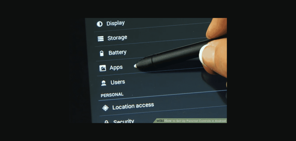 Choosing allowed apps on Android restricted profile